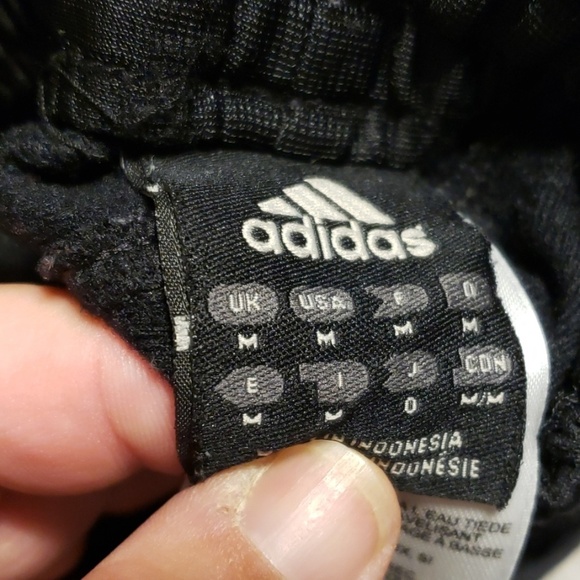Black & grey joggers Adidas pockets - Picture 5 of 5